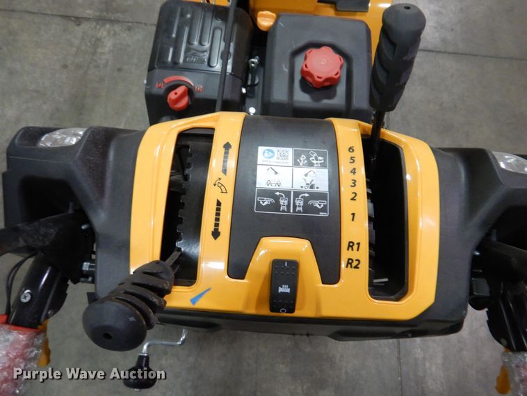 image for item IO9311 2020 Cub Cadet 3X  snow blower