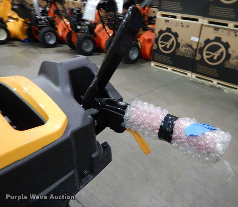 image for item IO9311 2020 Cub Cadet 3X  snow blower