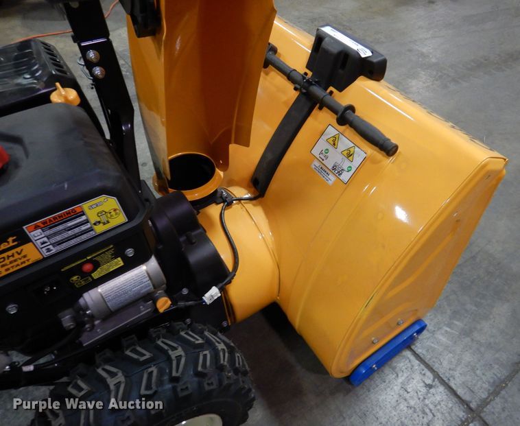 image for item IO9312 2020 Cub Cadet 3X  snow blower