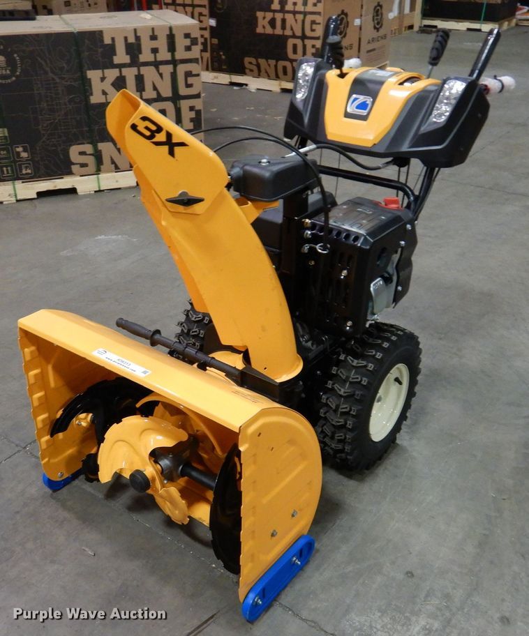 image for item IO9313 2020 Cub Cadet 3X  snow blower