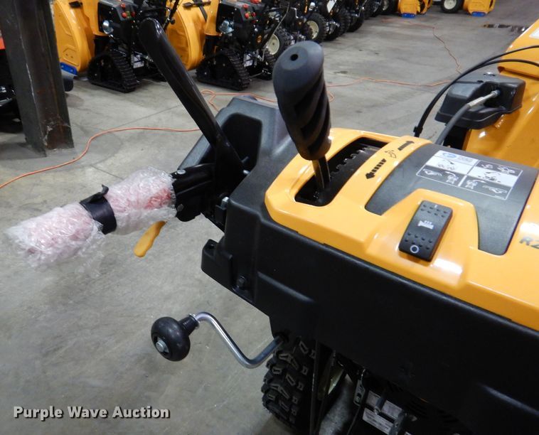 image for item IO9313 2020 Cub Cadet 3X  snow blower