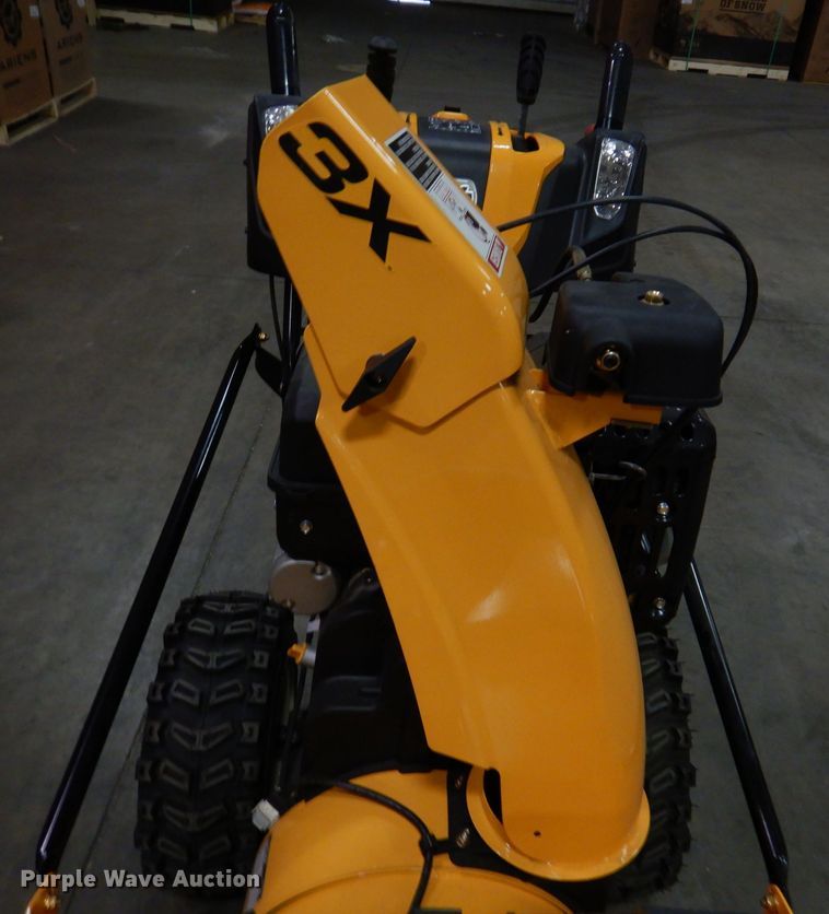 image for item IO9315 2017 Cub Cadet 3X  snow blower