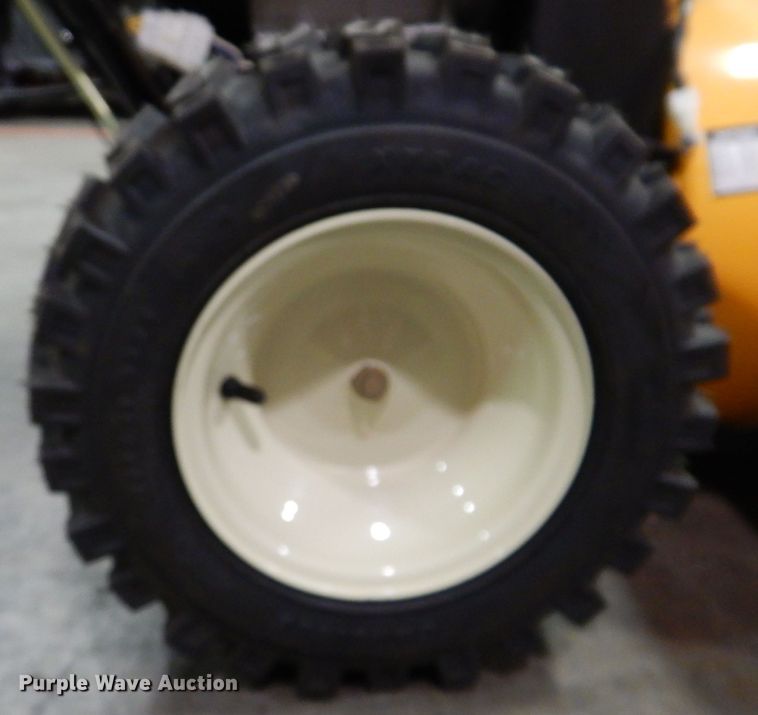 image for item IO9315 2017 Cub Cadet 3X  snow blower