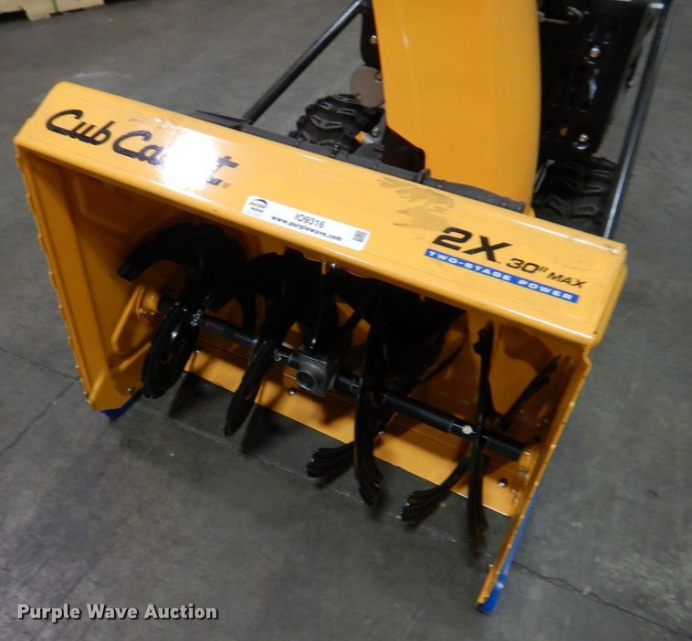 image for item IO9316 2019 Cub Cadet 2X  snow blower
