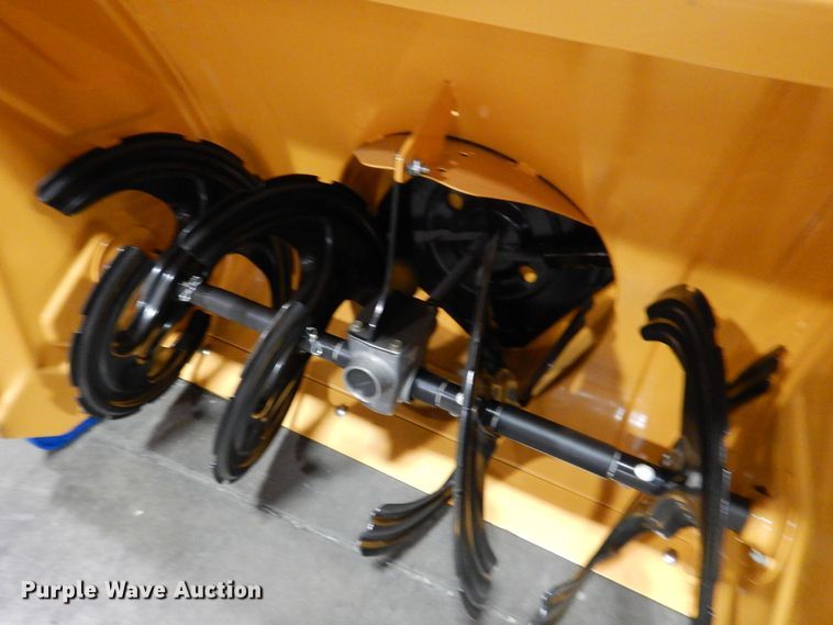 image for item IO9316 2019 Cub Cadet 2X  snow blower