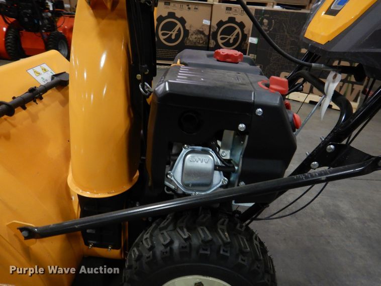 image for item IO9316 2019 Cub Cadet 2X  snow blower