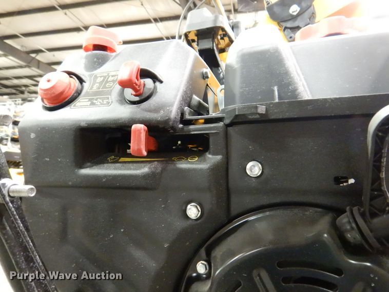 image for item IO9316 2019 Cub Cadet 2X  snow blower