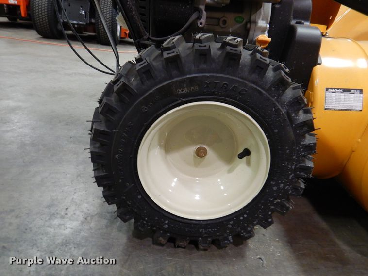 image for item IO9316 2019 Cub Cadet 2X  snow blower