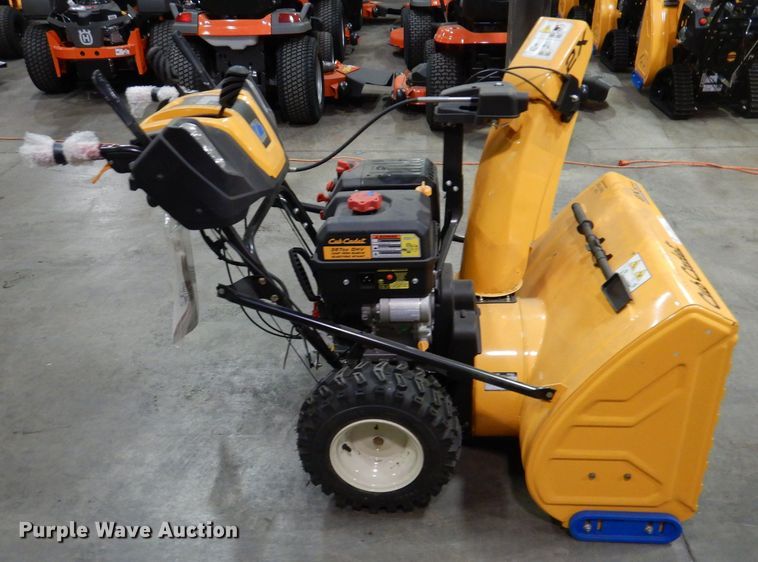 image for item IO9317 2019 Cub Cadet 2X  snow blower