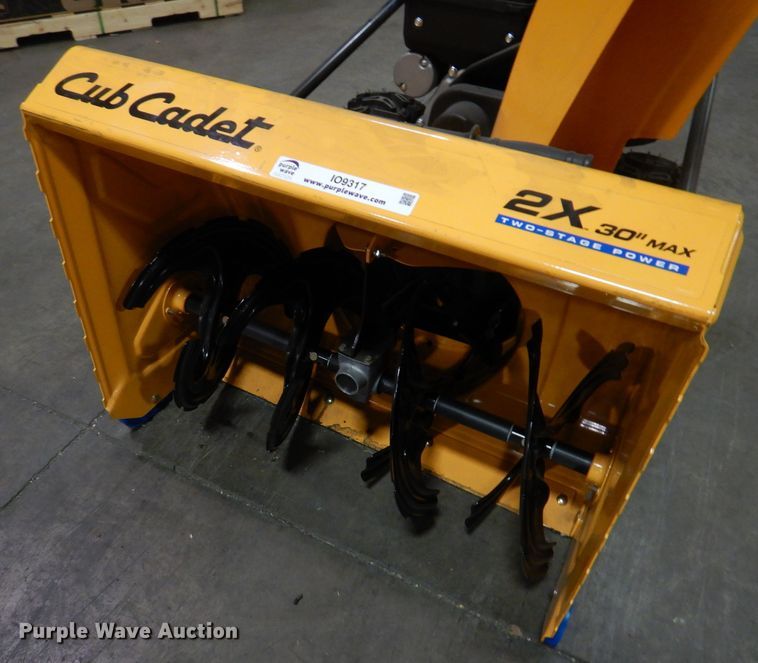 image for item IO9317 2019 Cub Cadet 2X  snow blower