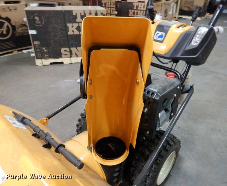 image for item IO9317 2019 Cub Cadet 2X  snow blower