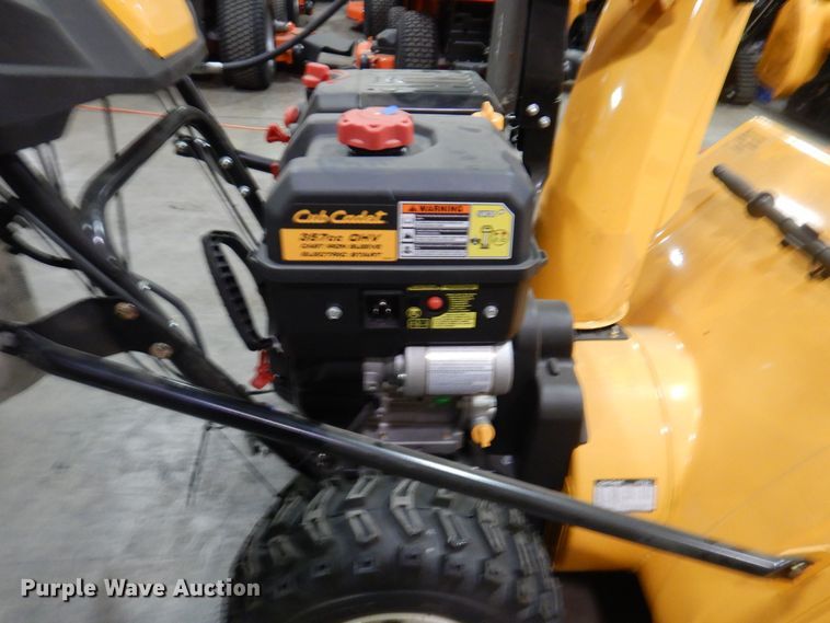 image for item IO9317 2019 Cub Cadet 2X  snow blower