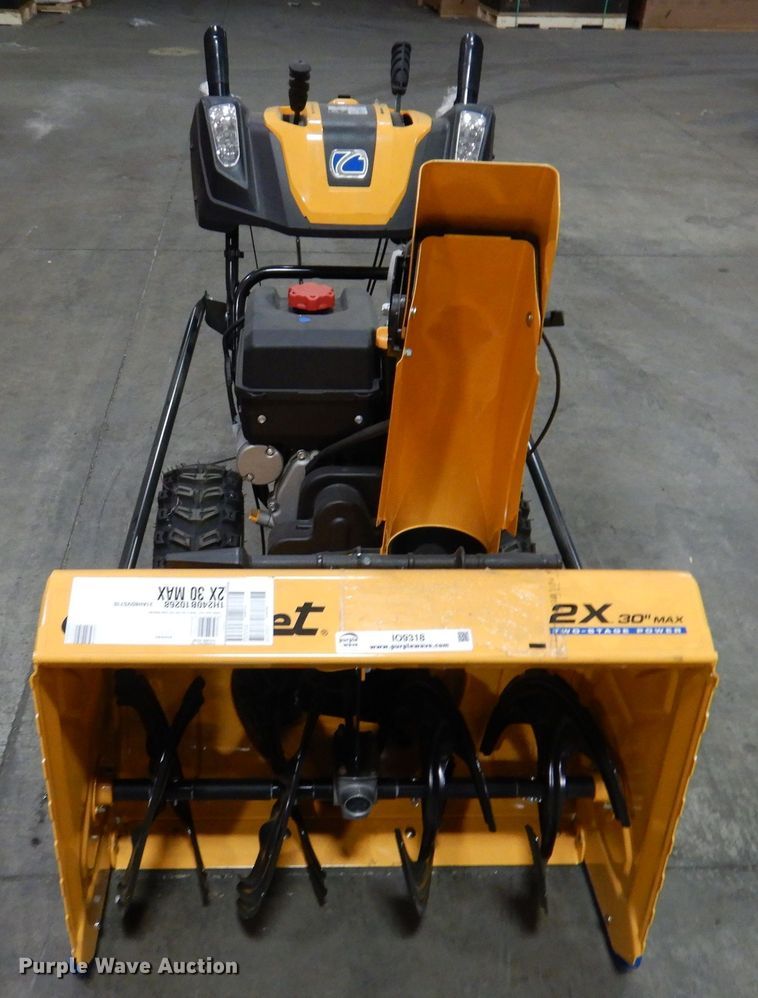 image for item IO9318 2020 Cub Cadet 2X  snow blower