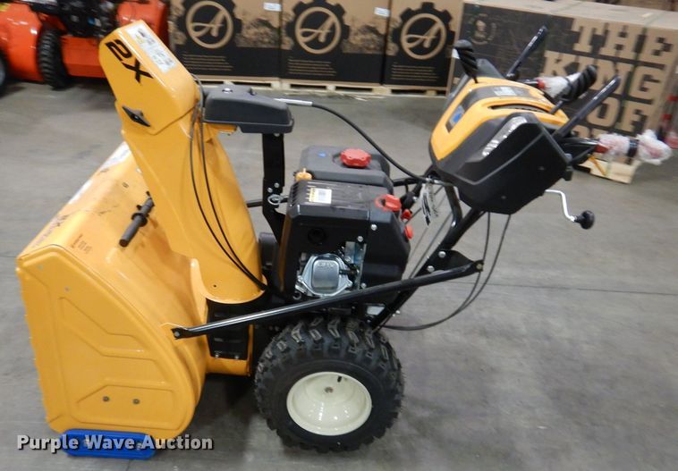 image for item IO9318 2020 Cub Cadet 2X  snow blower