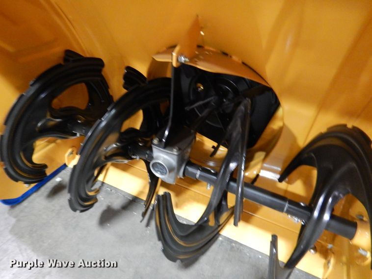 image for item IO9318 2020 Cub Cadet 2X  snow blower