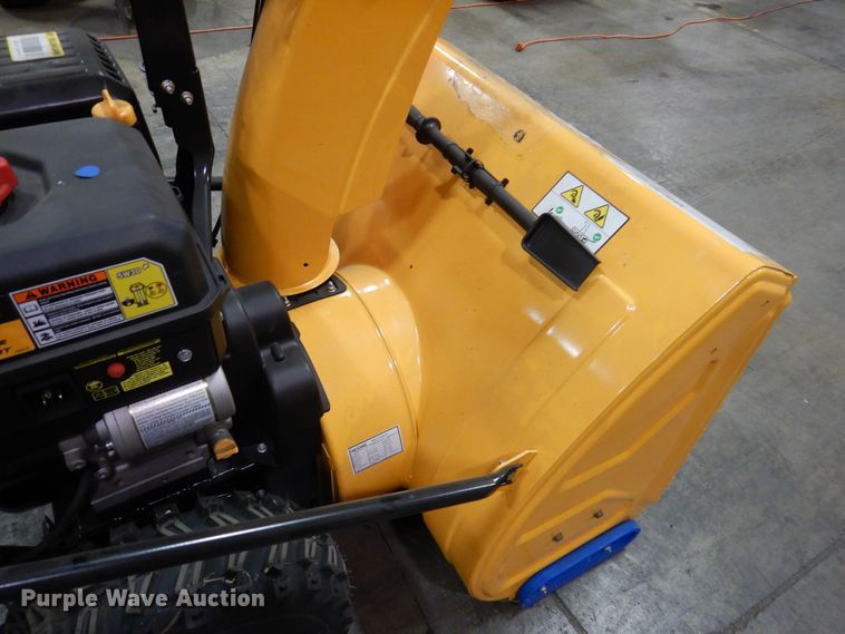 image for item IO9318 2020 Cub Cadet 2X  snow blower