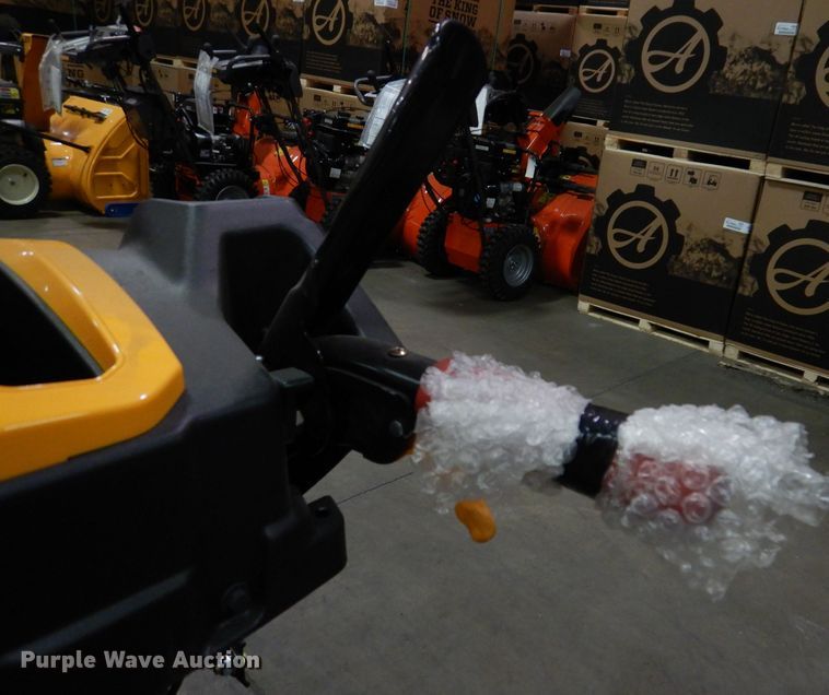 image for item IO9318 2020 Cub Cadet 2X  snow blower