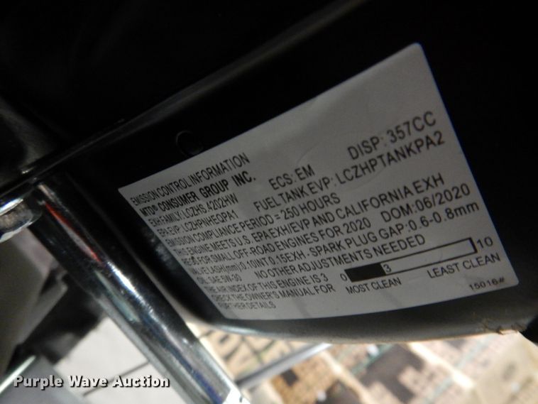 image for item IO9318 2020 Cub Cadet 2X  snow blower