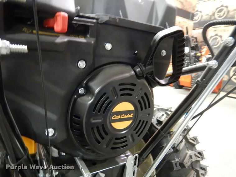 image for item IO9318 2020 Cub Cadet 2X  snow blower