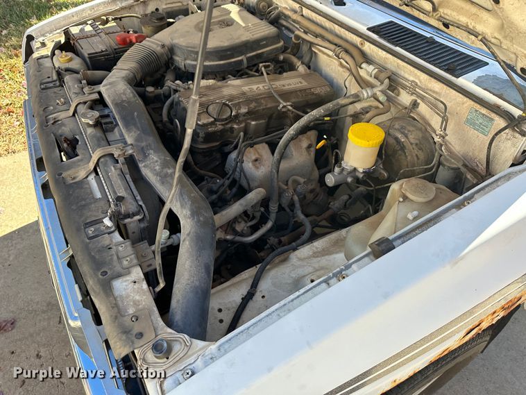 image for item JD9772 1997 Nissan  pickup truck