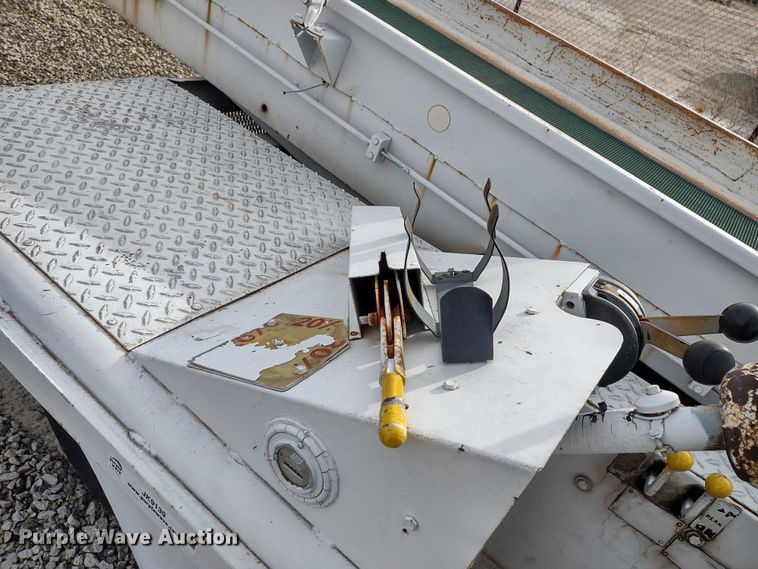 image for item JK9139 1970 Cochran Western 351  baggage conveyer vehicle