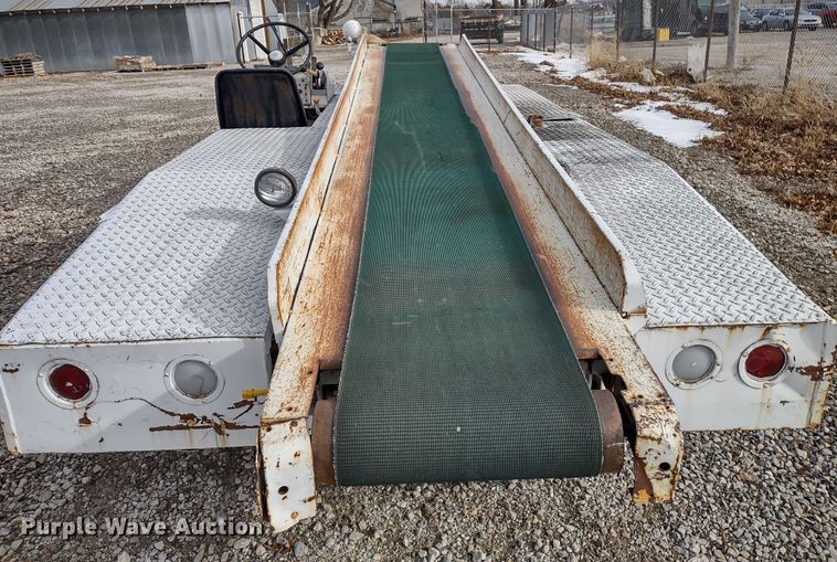 image for item JK9139 1970 Cochran Western 351  baggage conveyer vehicle