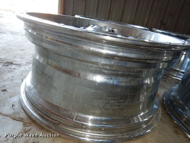 image for item JQ9960 Fuel  20x9 wheels