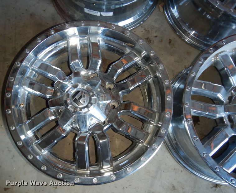 image for item JQ9960 Fuel  20x9 wheels