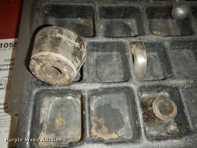 image for item JQ9979 Coats 1055  wheel balancer