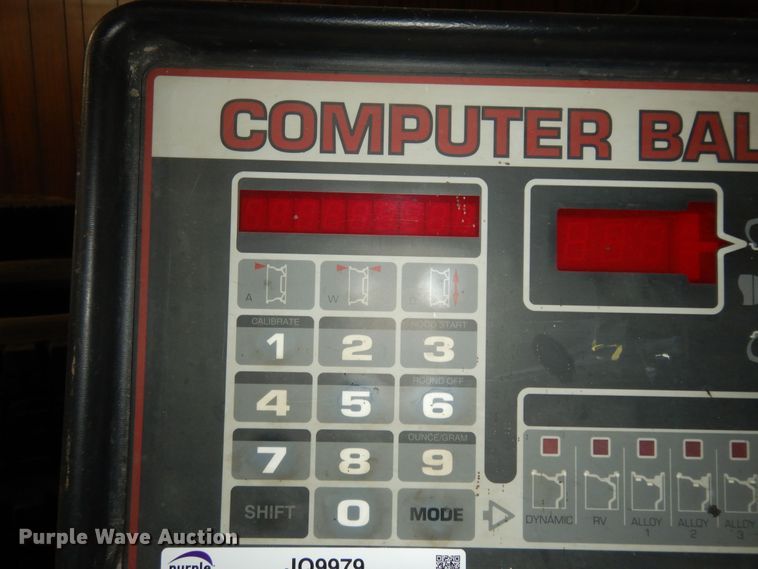 image for item JQ9979 Coats 1055  wheel balancer