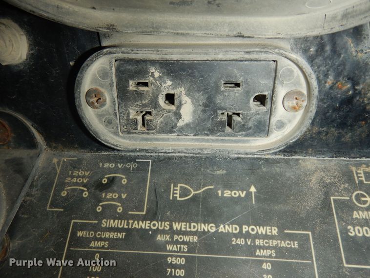 image for item JQ9980 Lincoln Electric Ranger 305G  welder