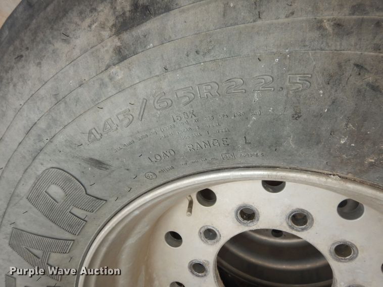 image for item JQ9981 (4) Goodyear 445/65R22.5 tires and wheels