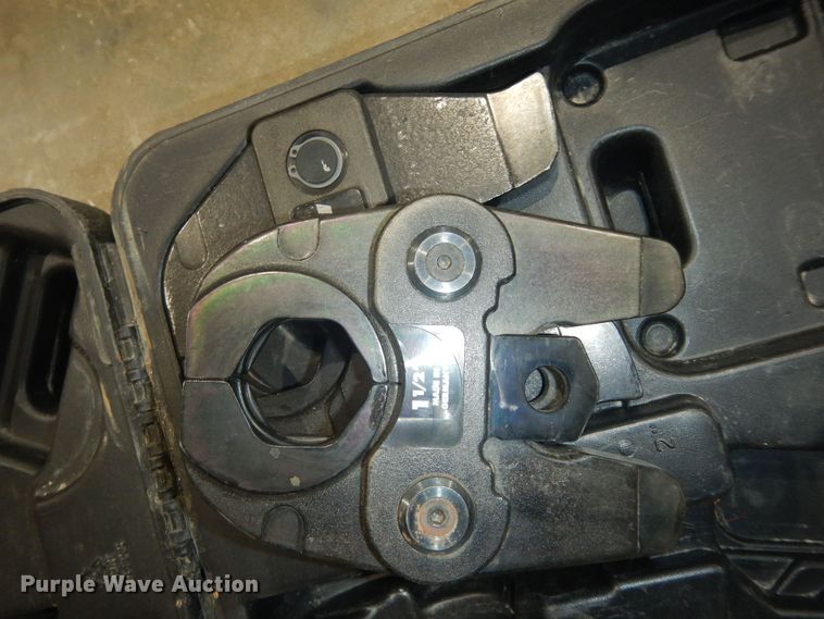 image for item JQ9998 Dewalt DCE200 pro press