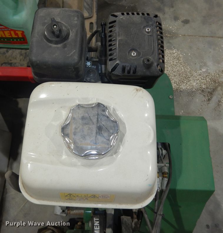 image for item JR9000 Lawn equipment