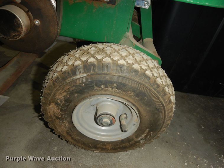 image for item JR9000 Lawn equipment