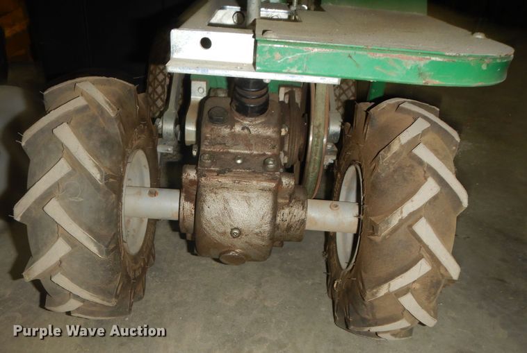 image for item JR9000 Lawn equipment