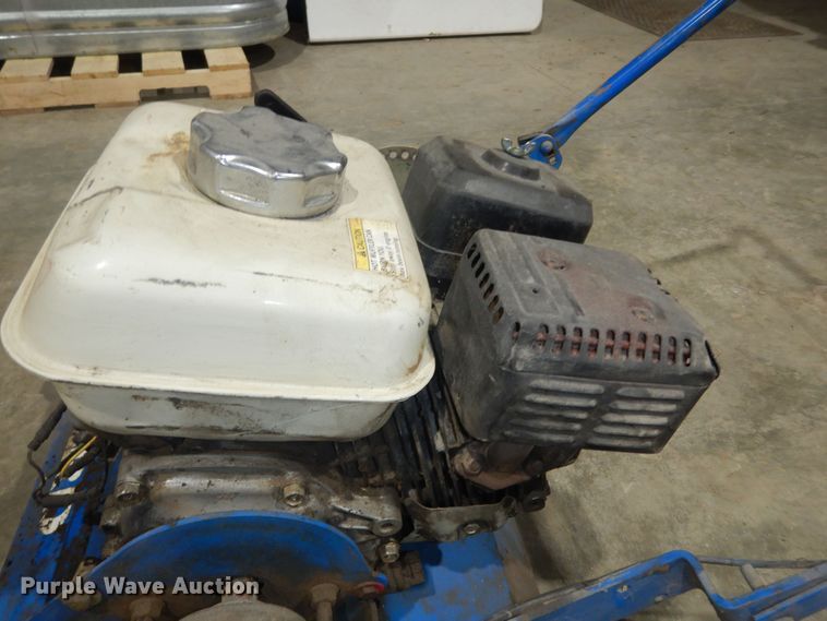 image for item JR9000 Lawn equipment