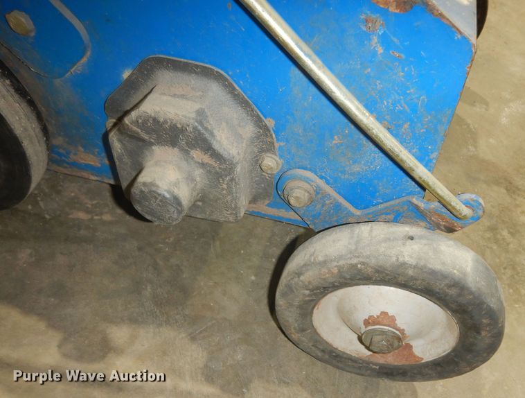 image for item JR9000 Lawn equipment