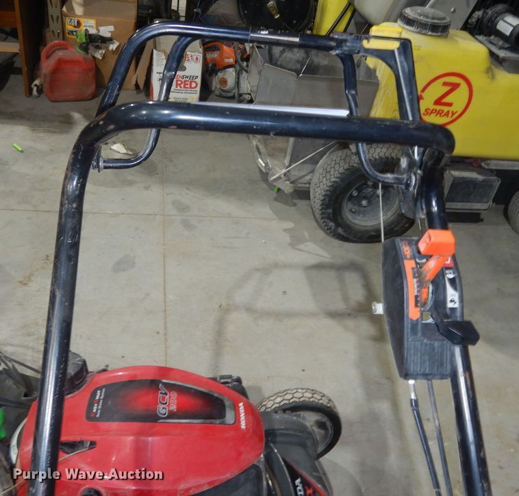 image for item JR9001 Lawn and garden equipment