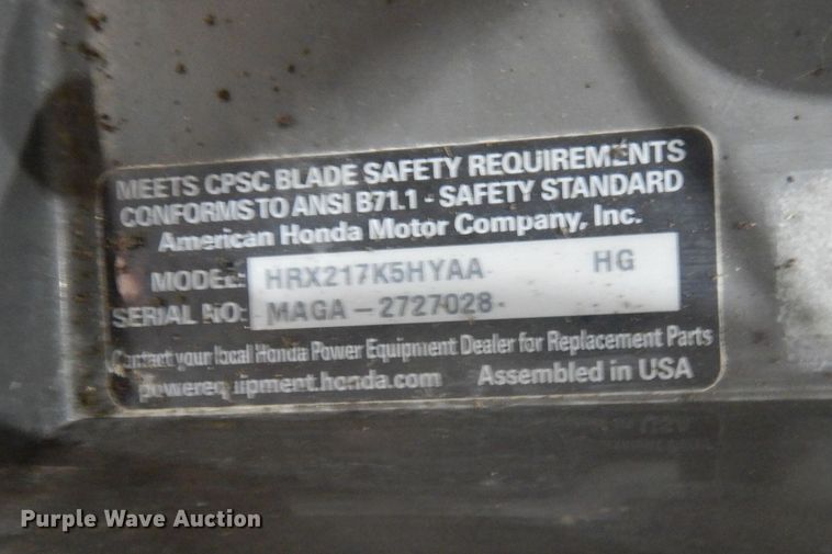 image for item JR9001 Lawn and garden equipment