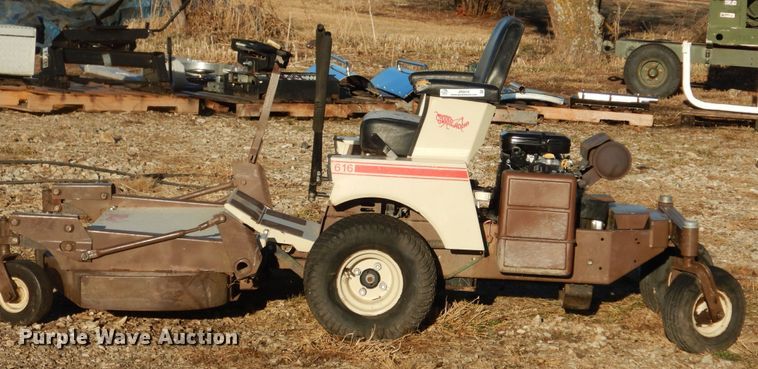 image for item JR9019 Grasshopper 616  ZTR lawn mower