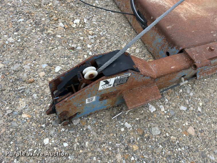 image for item JU9695 Rotary SM121  automotive lift