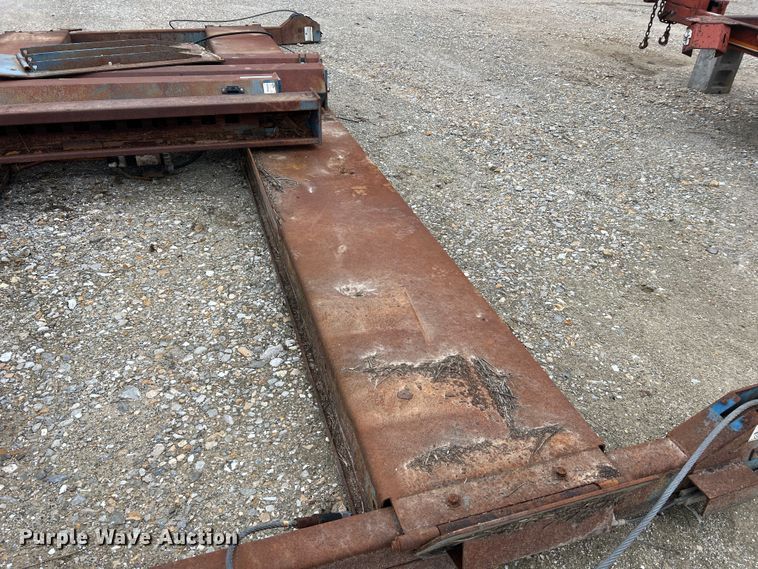 image for item JU9695 Rotary SM121  automotive lift