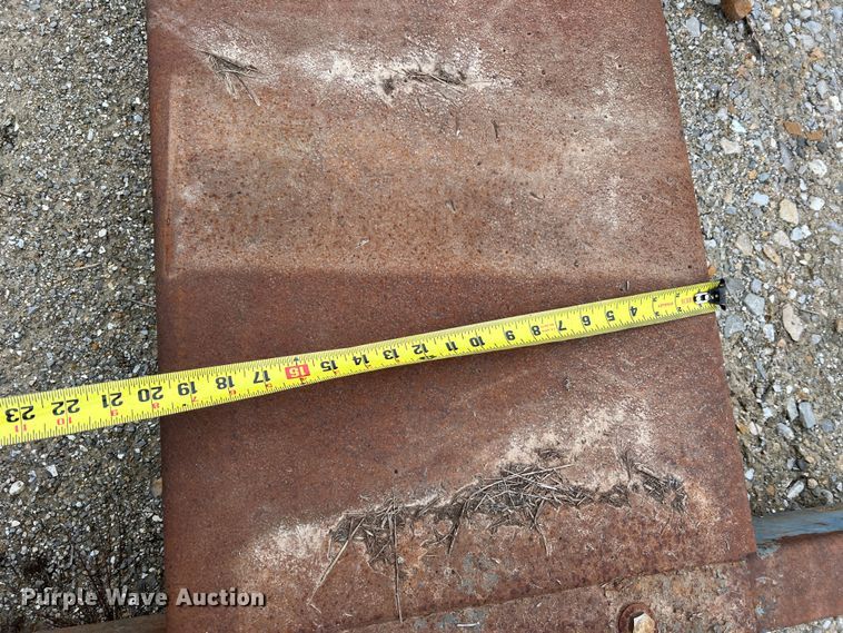 image for item JU9695 Rotary SM121  automotive lift