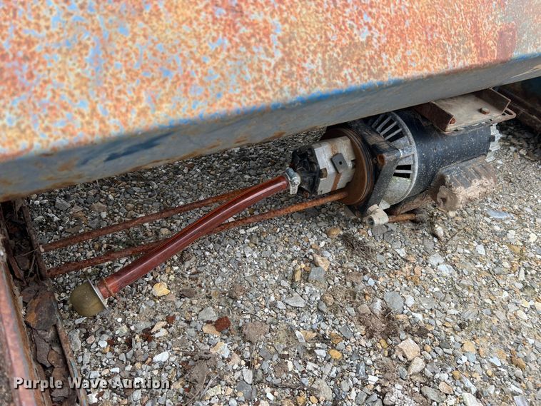 image for item JU9695 Rotary SM121  automotive lift