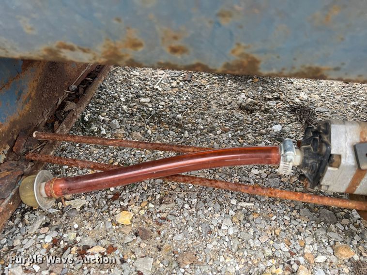 image for item JU9695 Rotary SM121  automotive lift