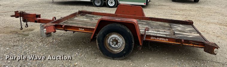 image for item JU9696 1989 Ditch Witch S5A  tilt deck equipment trailer