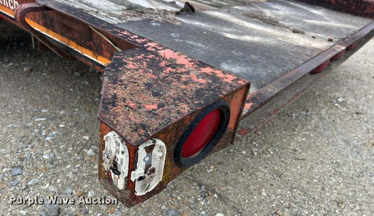 image for item JU9696 1989 Ditch Witch S5A  tilt deck equipment trailer