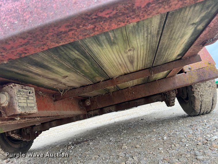 image for item JU9696 1989 Ditch Witch S5A  tilt deck equipment trailer