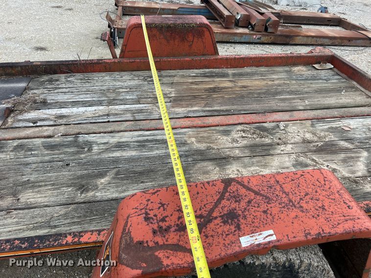 image for item JU9696 1989 Ditch Witch S5A  tilt deck equipment trailer